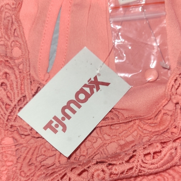 Coral Lace Tank Top Flowy Crew Neck Sleeveless Salmon Peach NEW Boho - Picture 5 of 10